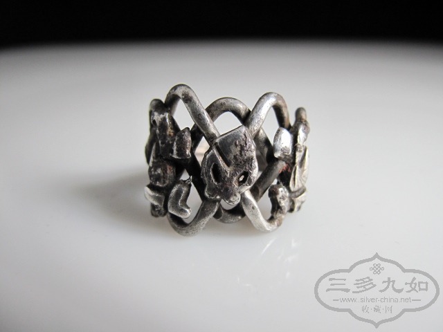 Ƭ 081.jpg