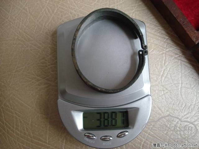 1204051039ae90541743fa837b.jpg