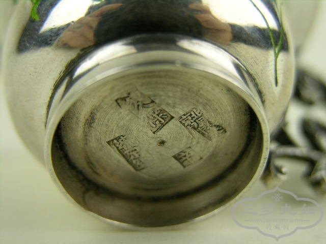 215_3.jpg