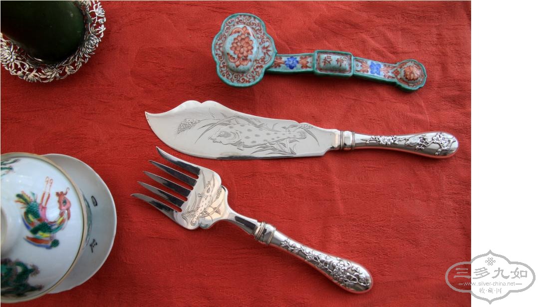 41 post fish serving set 1.JPG