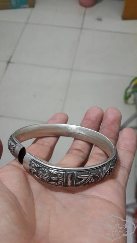 QQͼƬ20131008215004.jpg