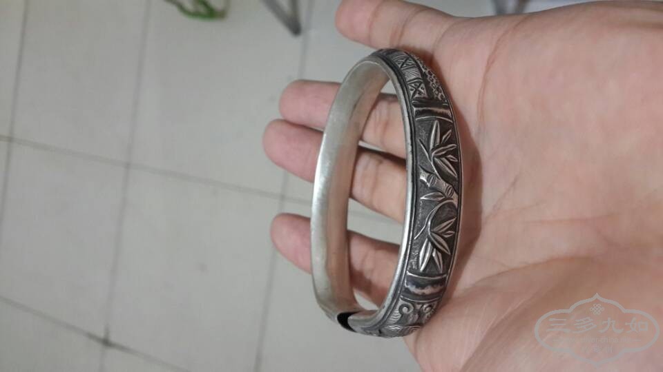 QQͼƬ20131008215009.jpg