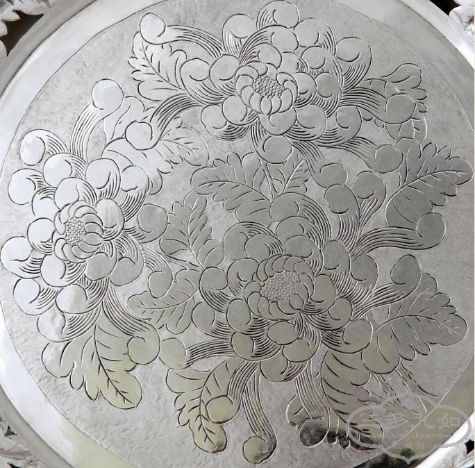 chrysanthemum salver details-2a.JPG