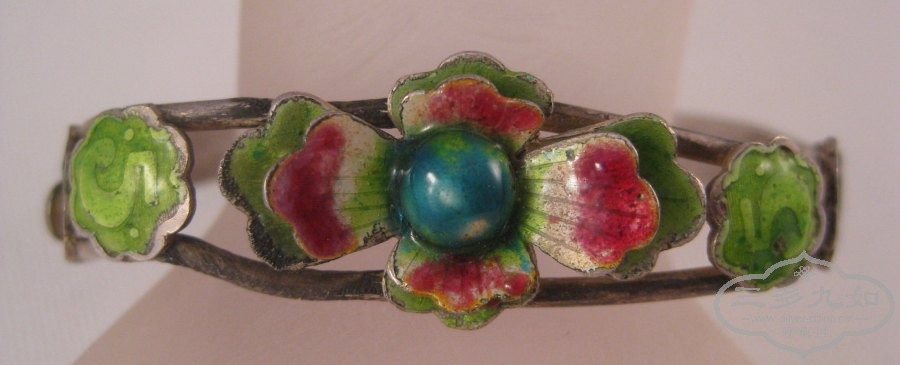 Chinese Silver Bangle.jpg