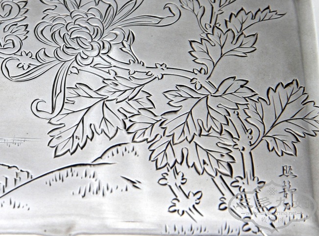 engraved JES chrysanthemum box 3.JPG