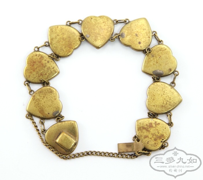 IMG_9406 heart medallion bracelet 2.JPG