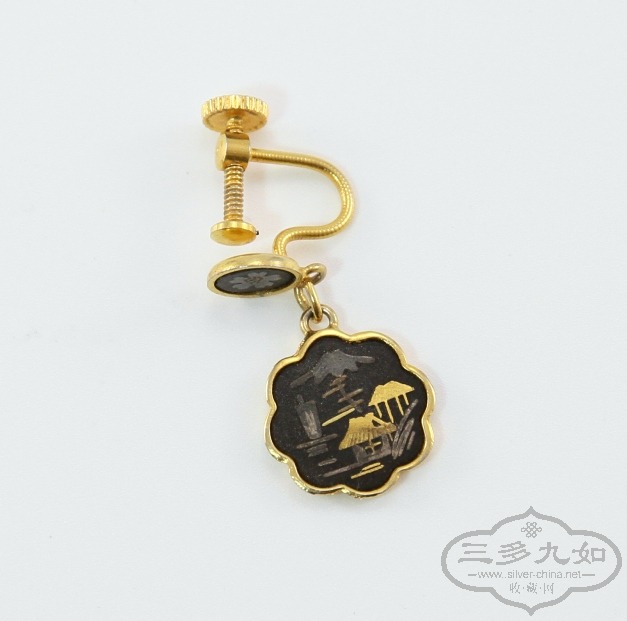 IMG_9420 earrings 1.JPG