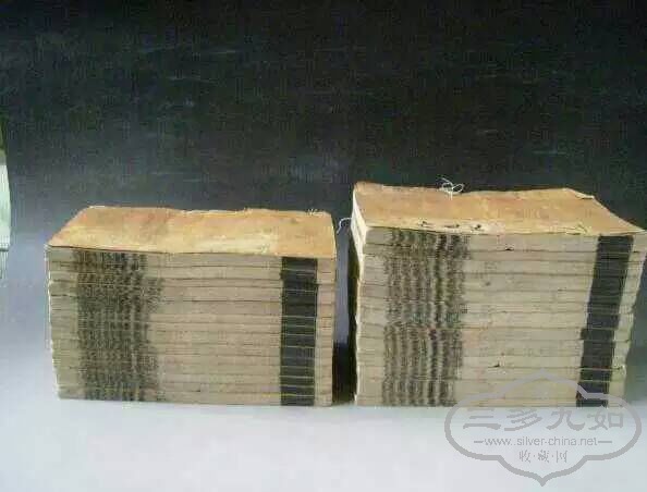 2539883