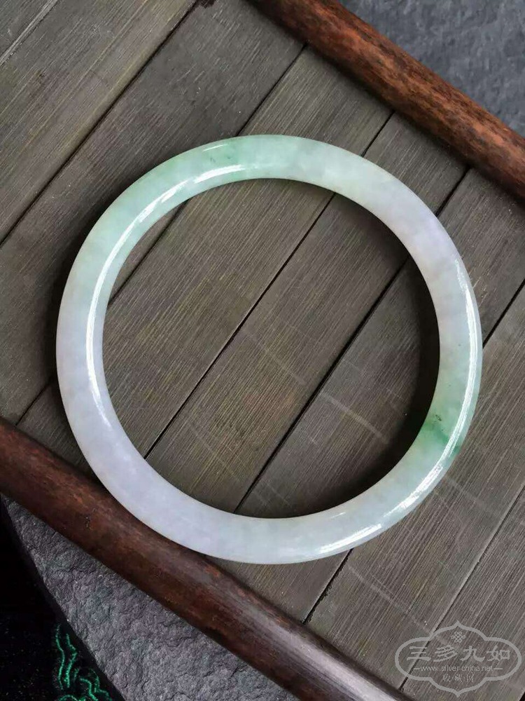 230.jpg