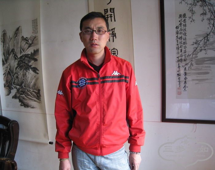 Ƭ 205.jpg