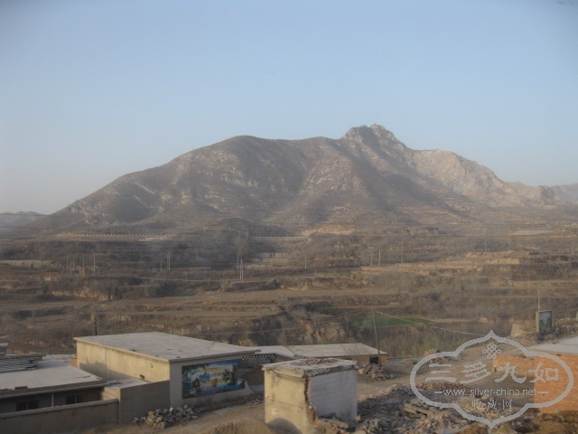Ƭ 044.jpg