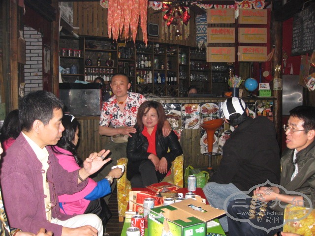 Ƭ 052.jpg