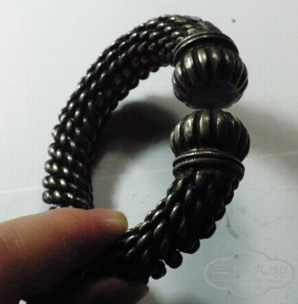 Ƭ 010.jpg