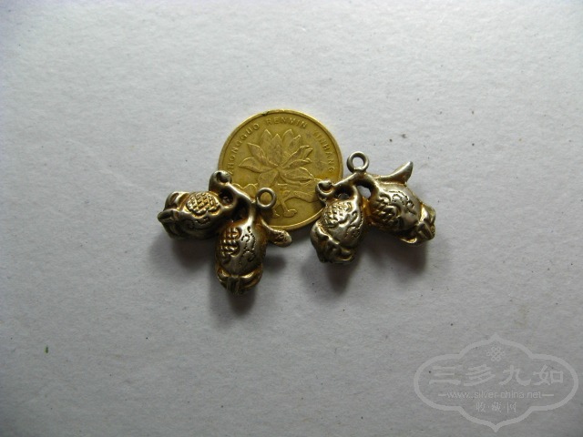 Ƭ 048.jpg