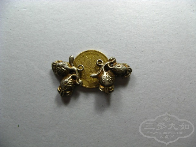 Ƭ 049.jpg