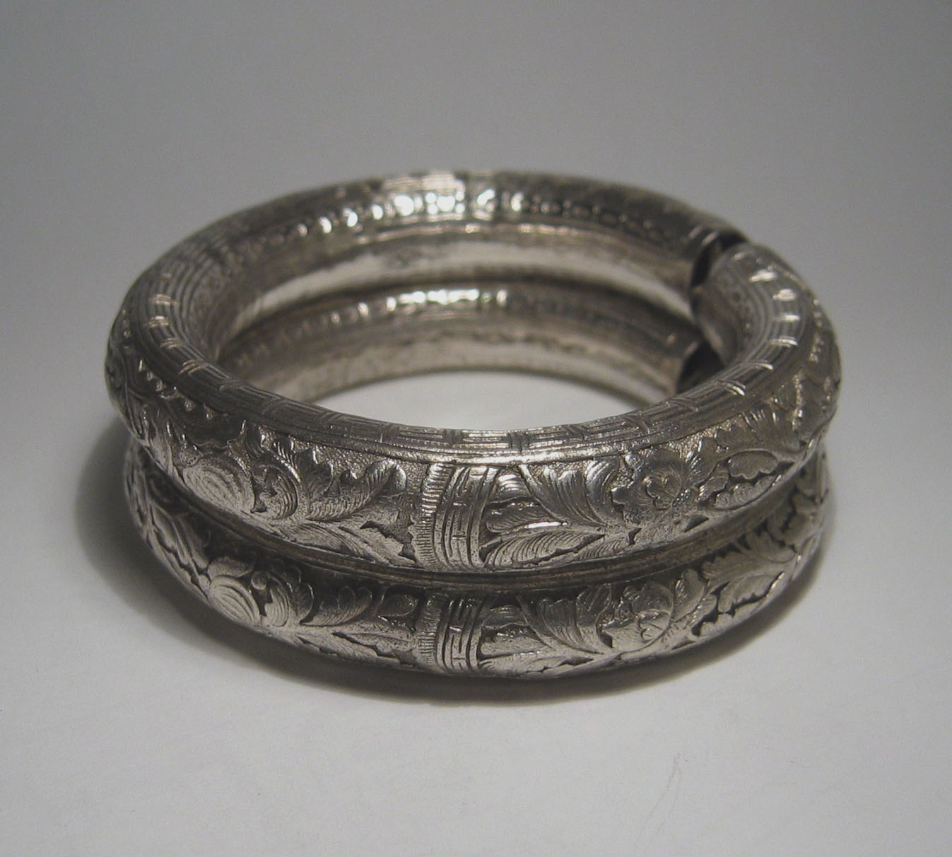 ������ֵ����Ӻͽ�ָ