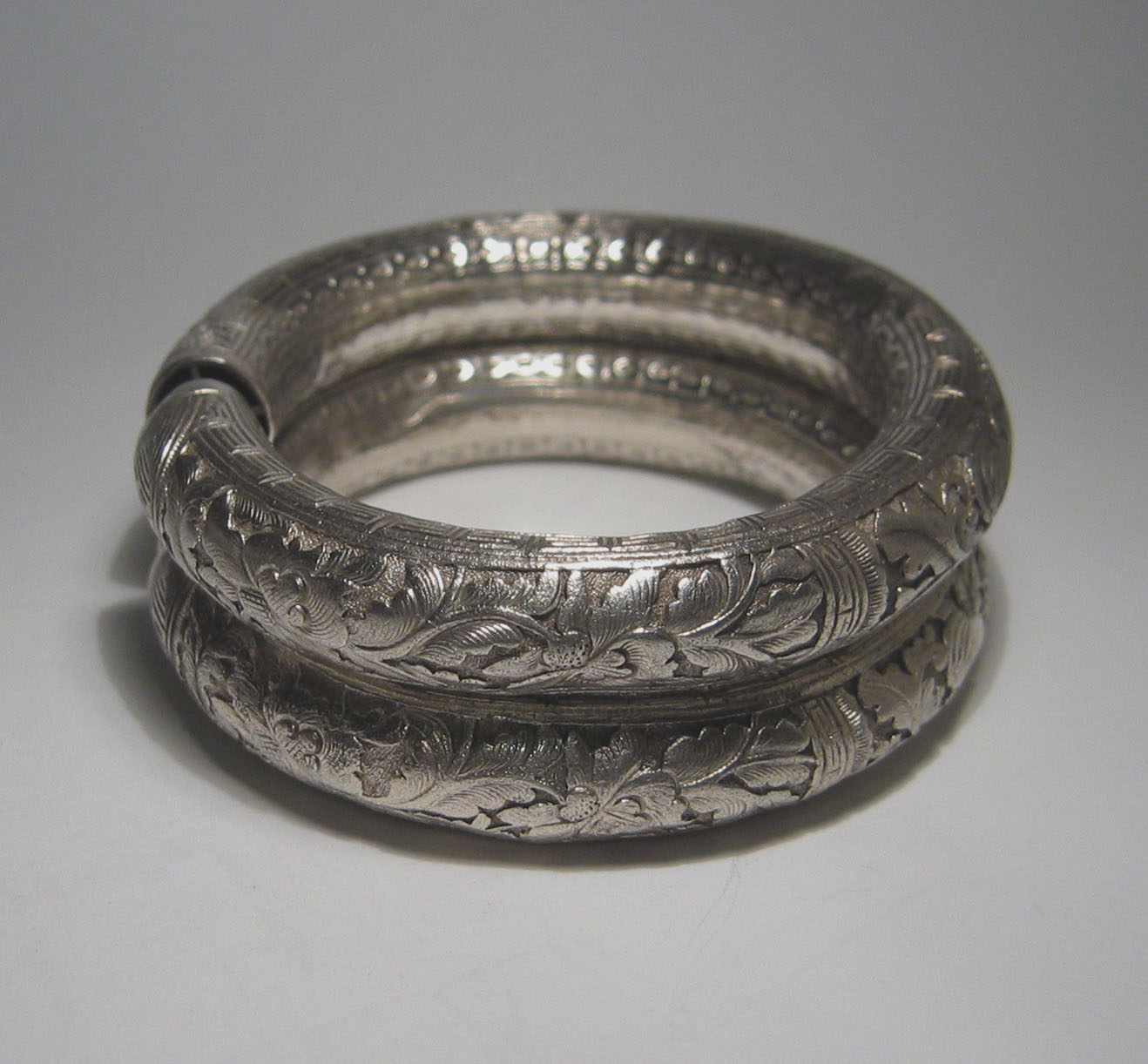 ������ֵ����Ӻͽ�ָ