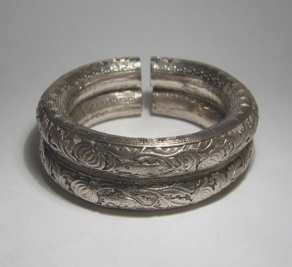 ������ֵ����Ӻͽ�ָ