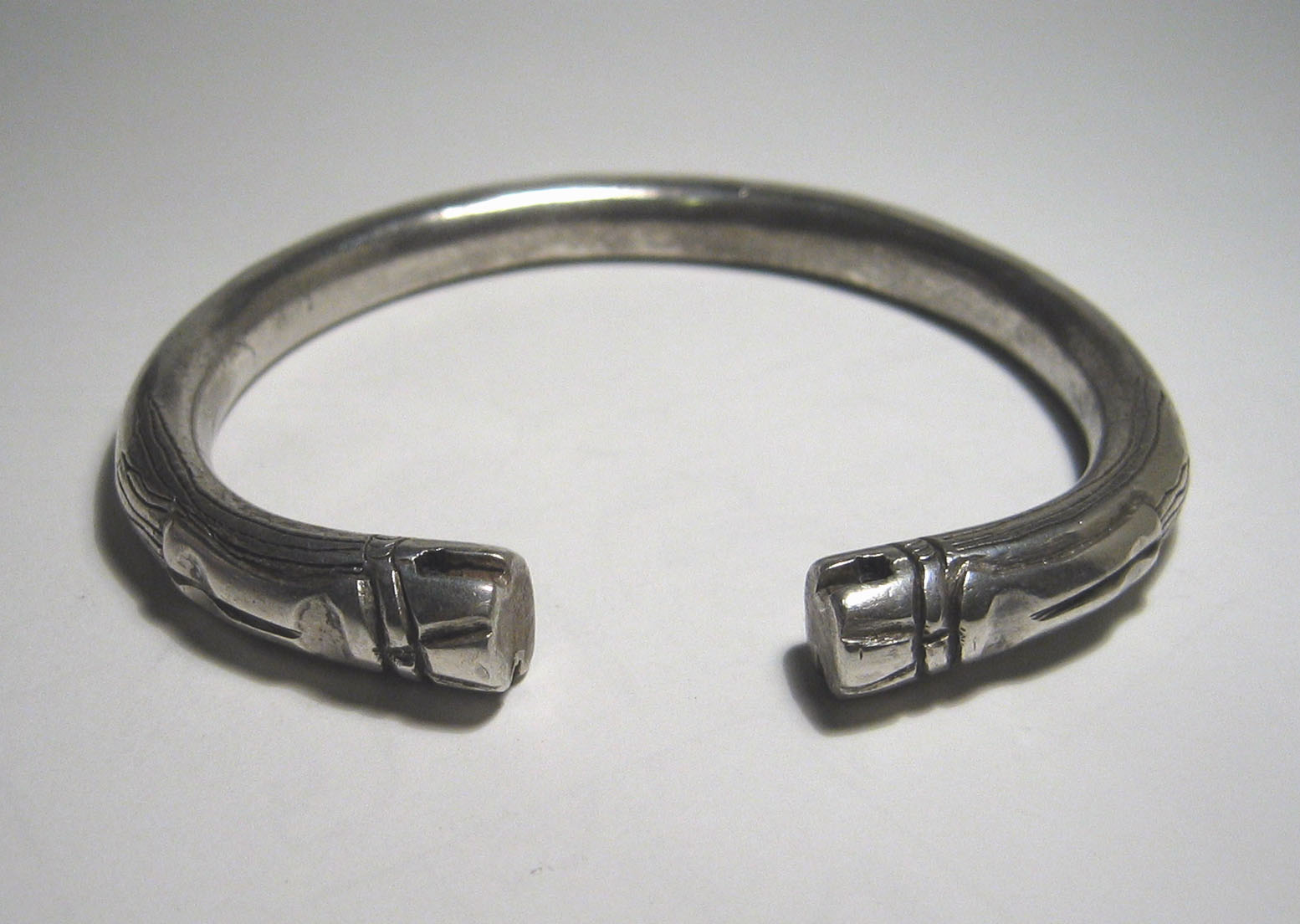 ������ֵ����Ӻͽ�ָ