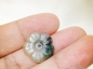 【铭】清 冰种飘蓝翡浮雕带花纹五瓣梅花 400
